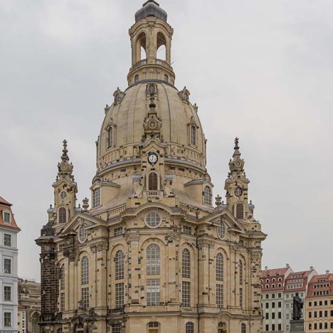 Die Geschichte und der moderne Zauber des Nürnberger Christkindlesmarktes